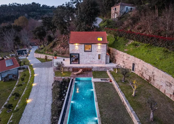 Javardo - Family House - Douro 度假居 *